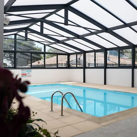 Hotel A La Presqu'île 3*
