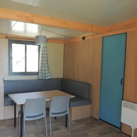 Otel Le Village Des Bambous